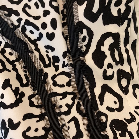 EUC WHBM Bustier style animal print - Picture 10 of 14